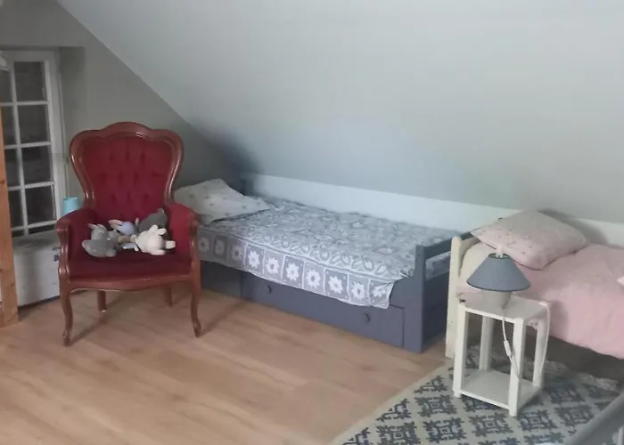 Les Grands Bois A Bousse ベッド・アンド・ブレックファスト